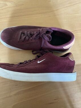 Nike Men’s Suede Low-Top Sneakers in Burgundy